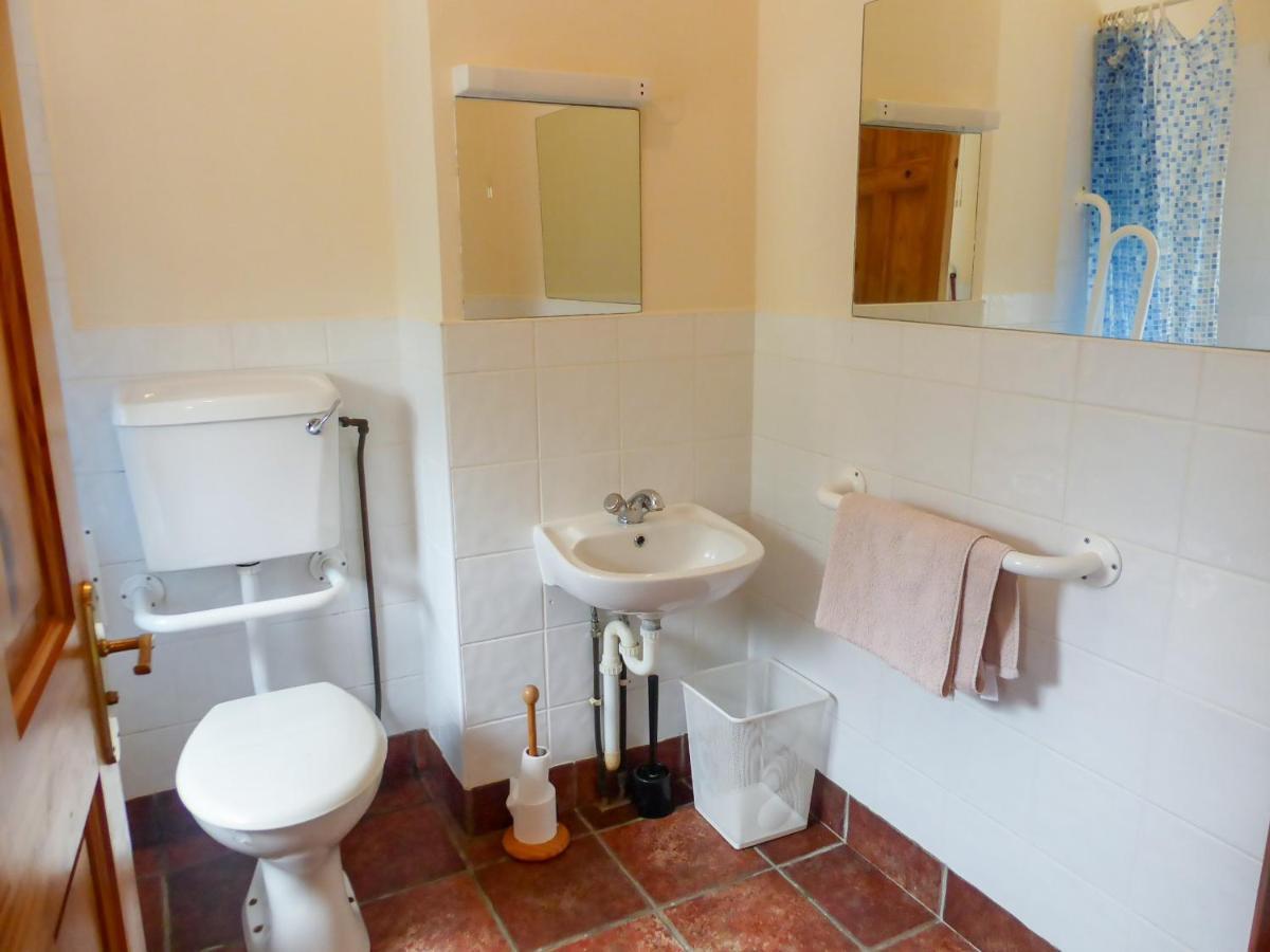 Borahard Lodge Newbridge  Bagian luar foto